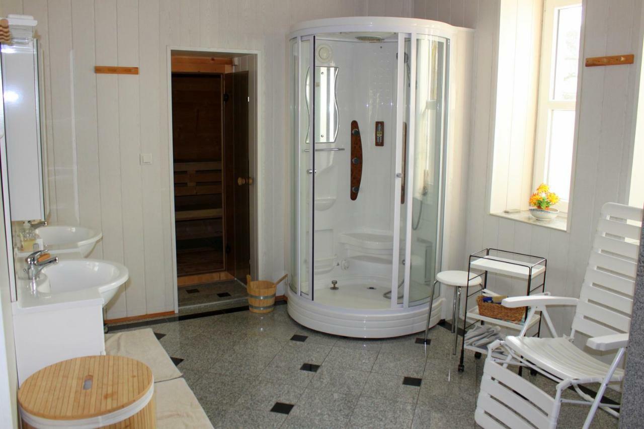 Ferienwohnung "Zur Alten Schule" Neuburxdorf Luaran gambar