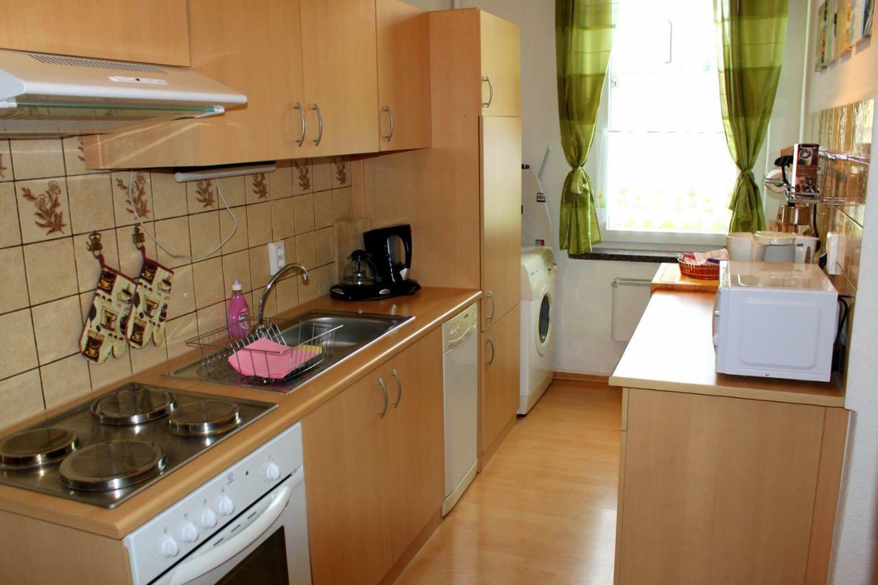 Ferienwohnung "Zur Alten Schule" Neuburxdorf Luaran gambar